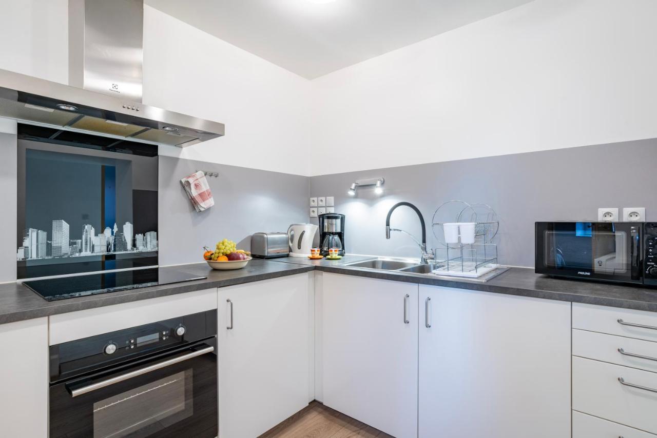 Gite Le Carpe Diem - Classe 3 Etoiles - Centre Ville - Wifi - Netflix Marmoutier المظهر الخارجي الصورة