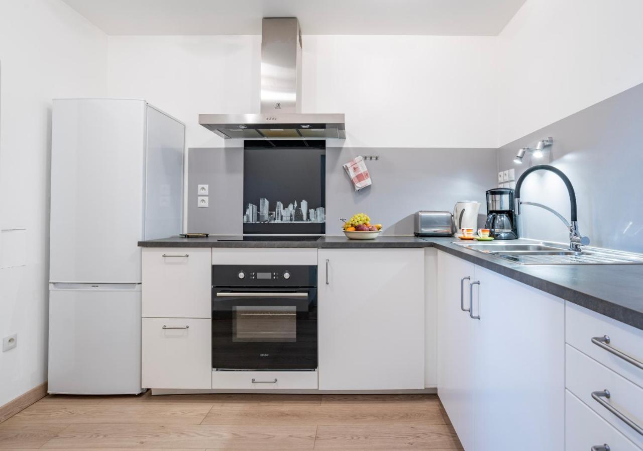 Gite Le Carpe Diem - Classe 3 Etoiles - Centre Ville - Wifi - Netflix Marmoutier المظهر الخارجي الصورة