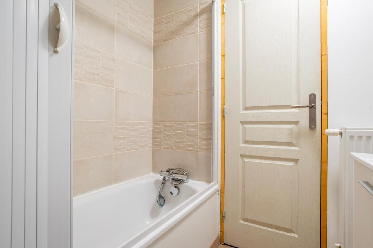 Gite Le Carpe Diem - Classe 3 Etoiles - Centre Ville - Wifi - Netflix Marmoutier المظهر الخارجي الصورة